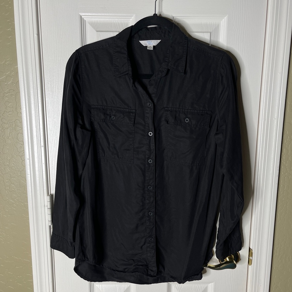 Time and Tru Women's Black Long Sleeve Shirt
